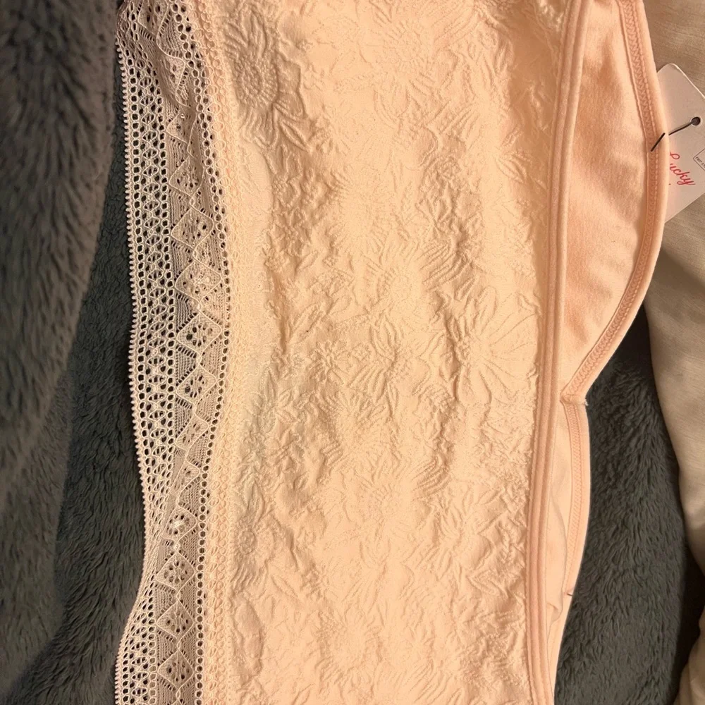 Lucky Brand Soft Peach Lace Bralette - Picture 2 of 3